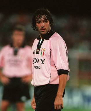 Juve-97-98-Centenary-Del-Piero-.jpg