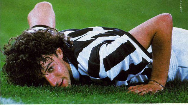 Del Piero in 1997.jpg
