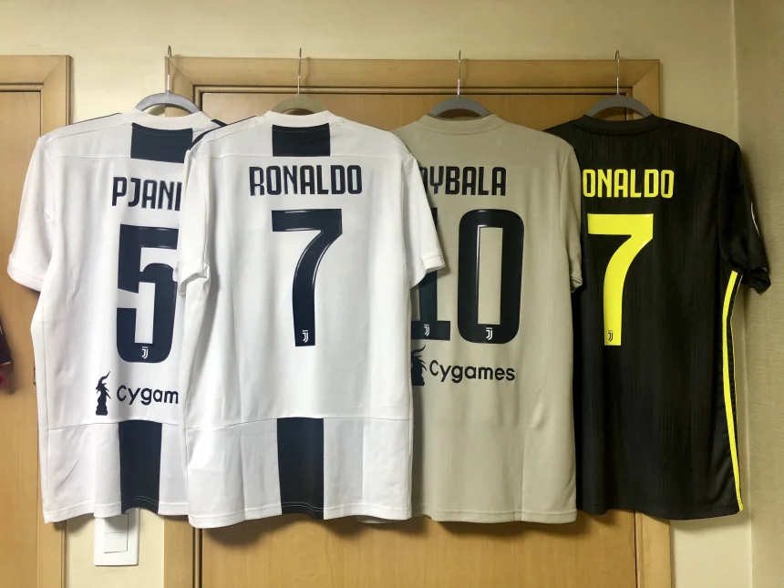 6843A96C-0F90-4C61-A4C4-8DB2F333FE83.jpeg : 공홈에서 우리형 챔스버전 홈킷도 도착했습니다!