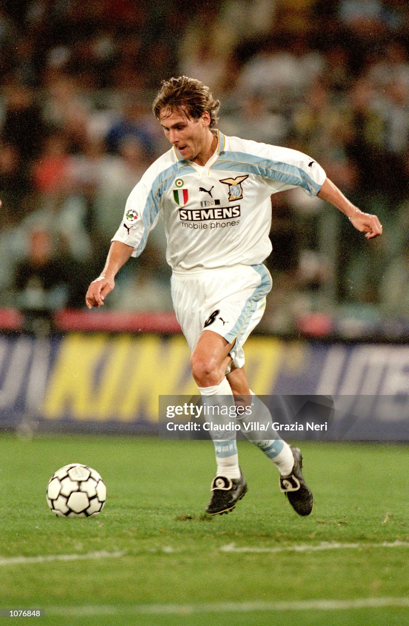 gettyimages-1076848-2048x2048.jpg : SS Lazio 1999-00 Away No.18 Nedved