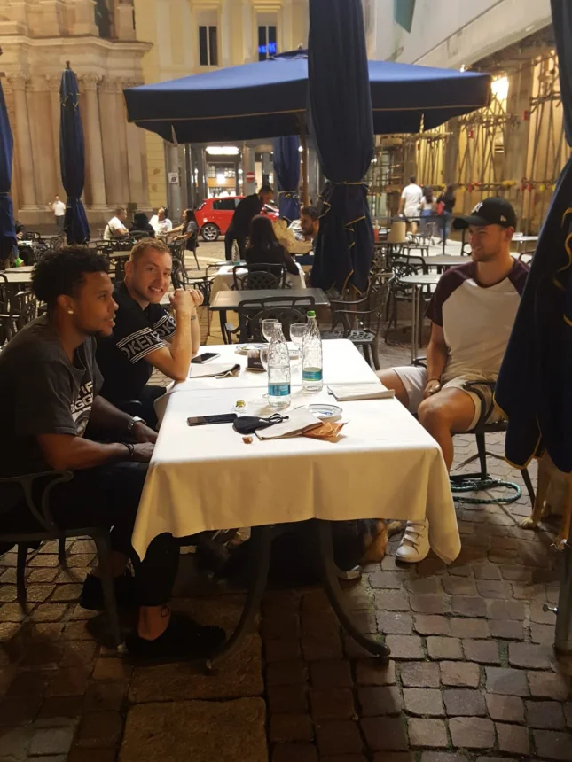 20200913_091040.jpg : 쿨루솁스키, 맥케니, 데리트