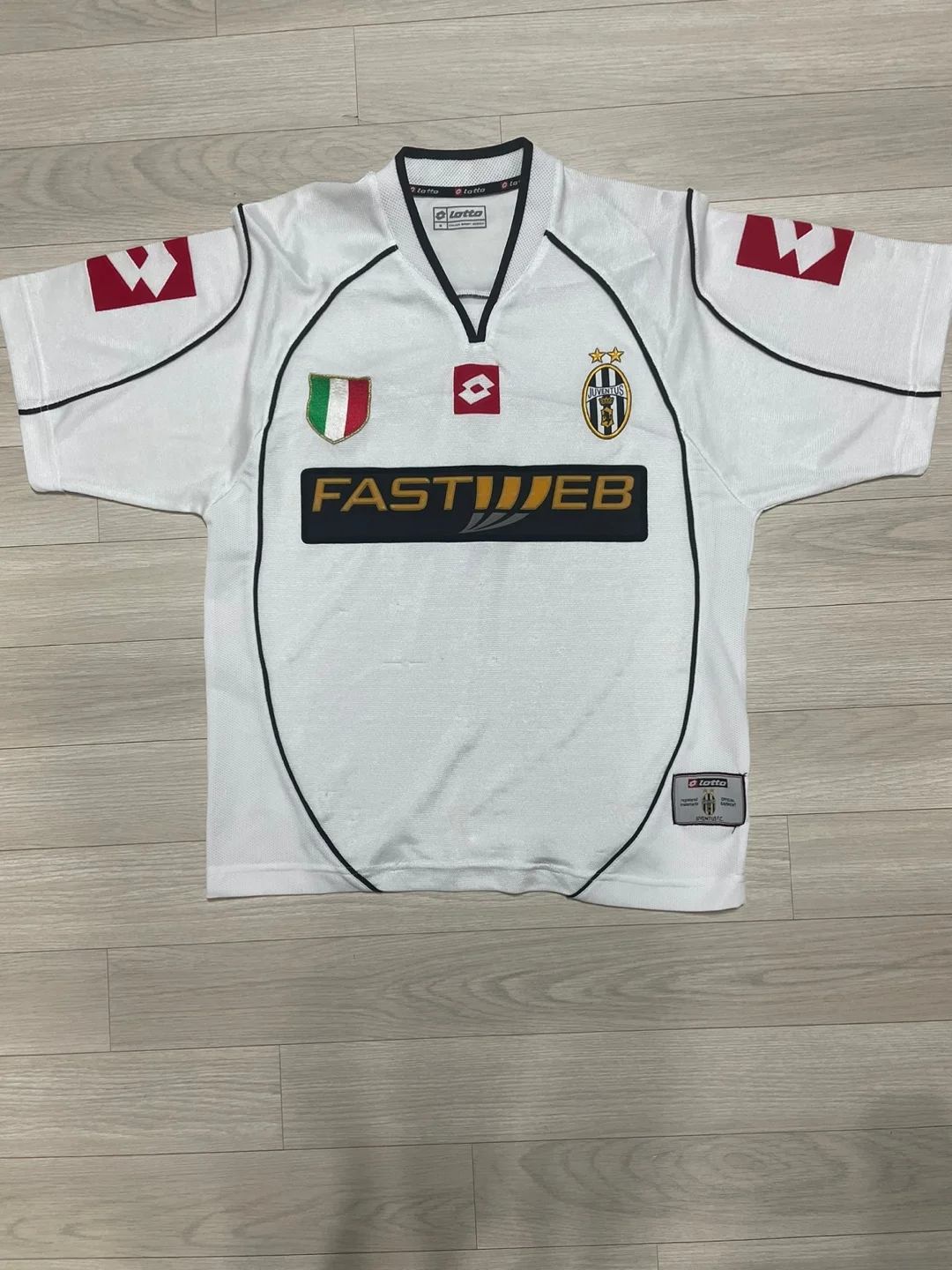 KakaoTalk_20231120_205006626_15.jpg : 유벤투스 02-03 어웨이 셔츠 (로또)