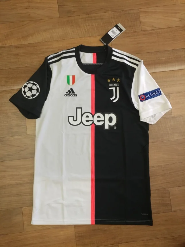 20190724_135720.jpg : 19-20 유벤투스 호날두 (L100)