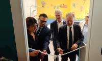 레지나 마르게리타 병원의 UGIDUE 공간에 아동 구역이 개관하다.